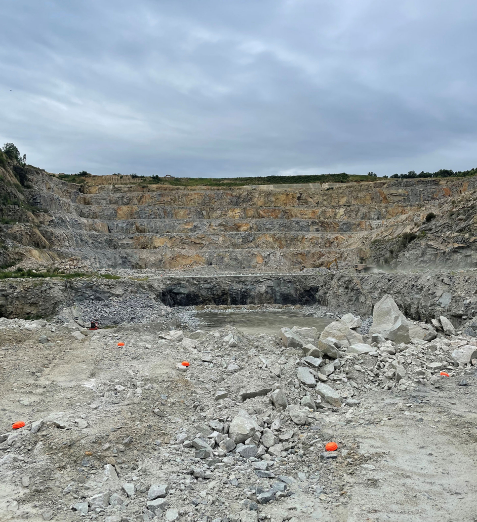Elk-Mills Large quarry with rocks during blasting site